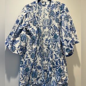 Roller Rabbit Blue and White Short Sleeve Robe